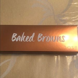 Baked browns dose of colors eye shadow palette